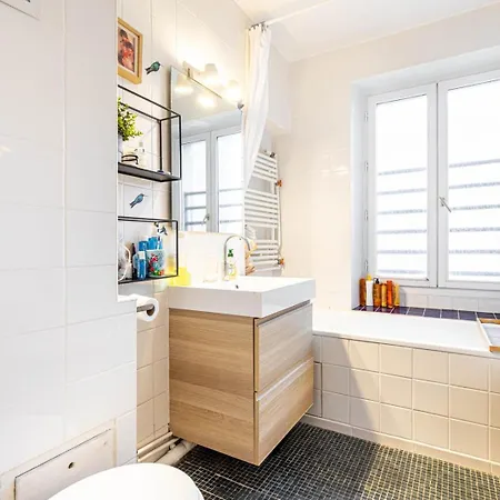 Guestready - Bright Getaway Near Sacre-coeur Apartment Paris