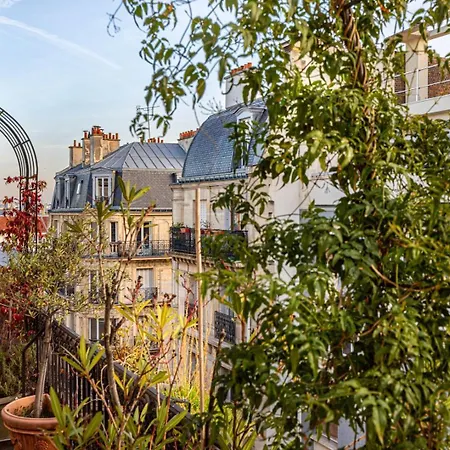 Apartment Guestready - Bright Getaway Near Sacre-coeur